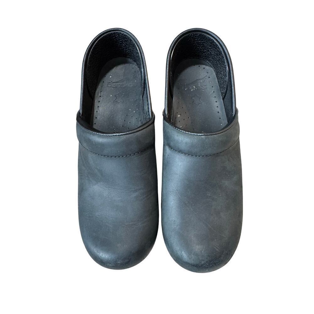 Black, Leather DANSKO Shoes/Clogs, size 38/7.5-8